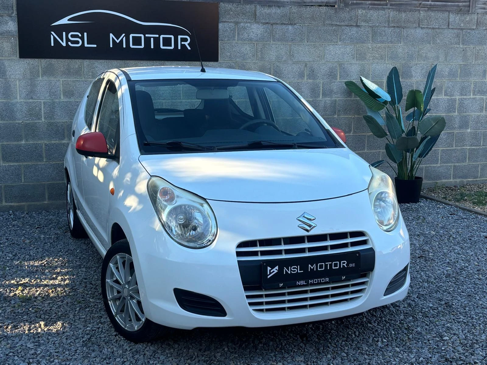 Suzuki Alto 1.0i, foto 2