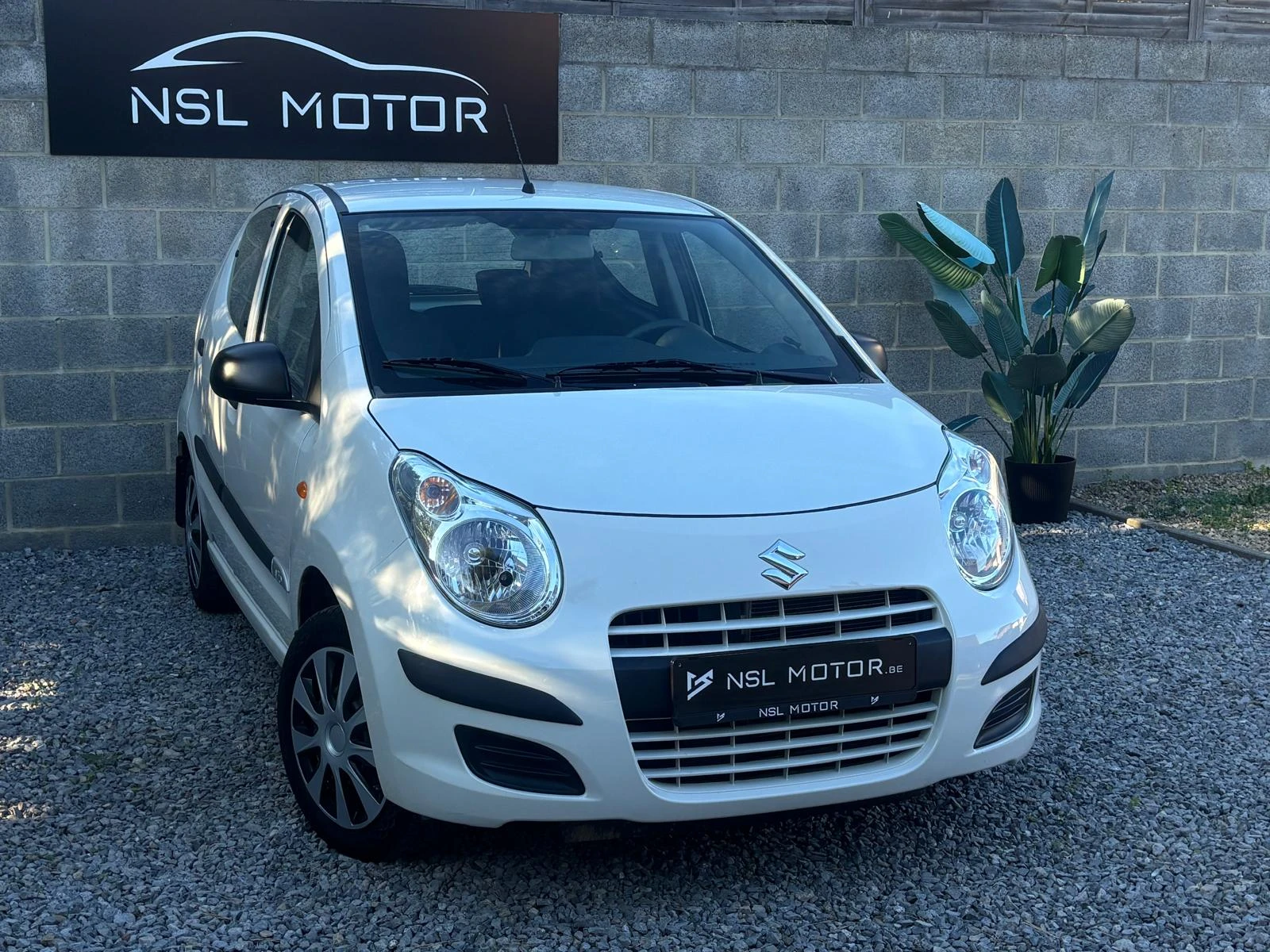 Suzuki Alto 1.0i, foto 2