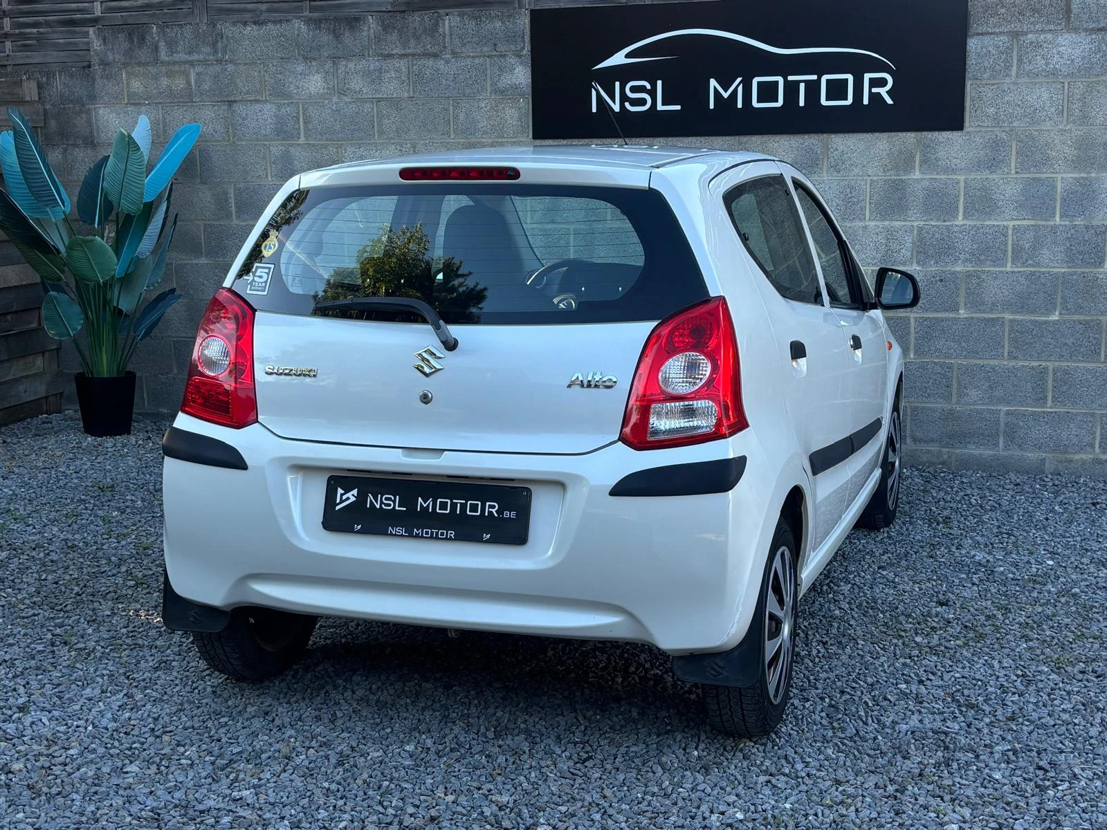 Suzuki Alto 1.0i, foto 3